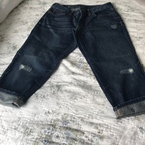 Eddie Bauer distressed boyfriend Capri jeans like new never worn size petite 6
